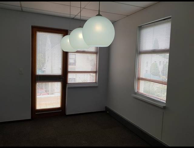 OFFICE PROPERTY TO RENT IN BOSKRUIN